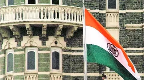 Thanks to Kandivali youth, emoticon of Tricolour on WhatsApp now